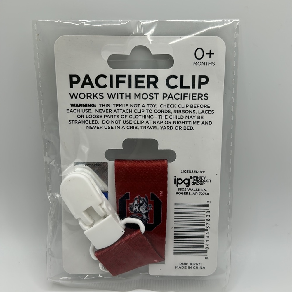 Gamecocks Pacifier Clip - Picture 2 of 2